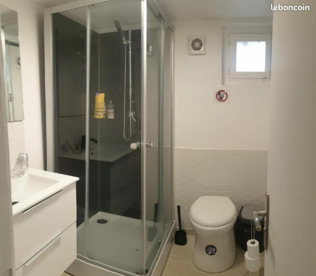 Studio 25M2 Independant Sous-Sol Apartment Sarcelles Luaran gambar