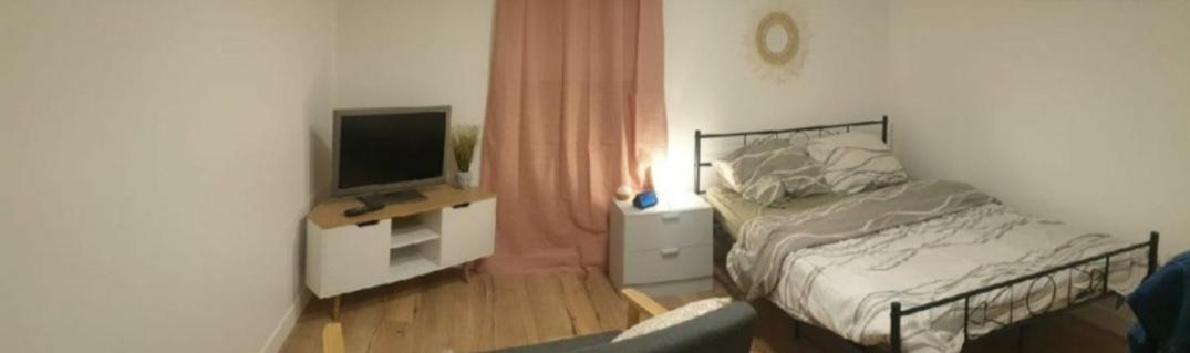 Studio 25M2 Independant Sous-Sol Apartment Sarcelles Luaran gambar